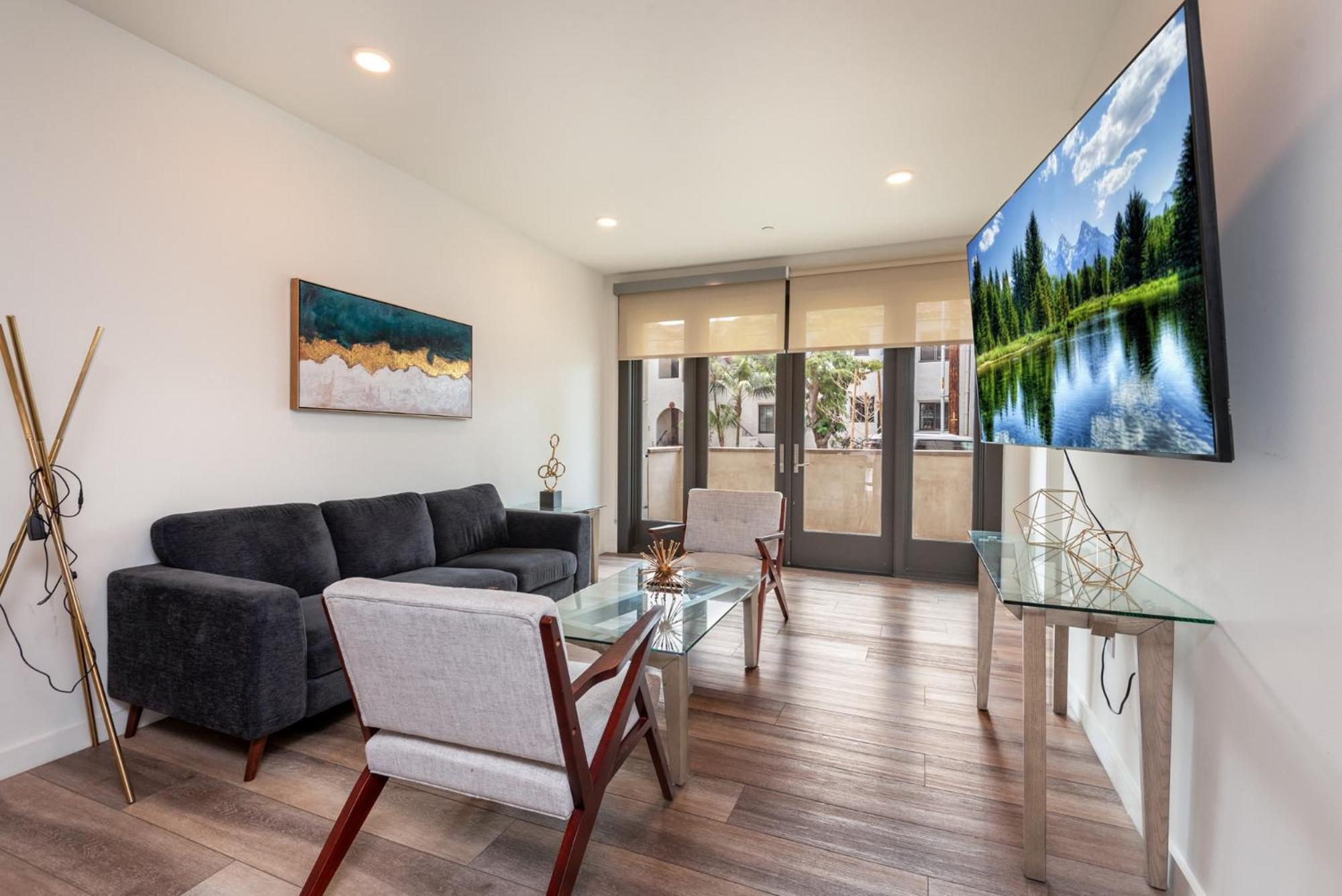 Apartamento Beverly Hills Luxury 2bd 2ba Gated Parking! *